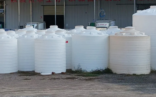 现代物流储存的基石：临夏塑料桶批发采购决策与行业应用全景解析