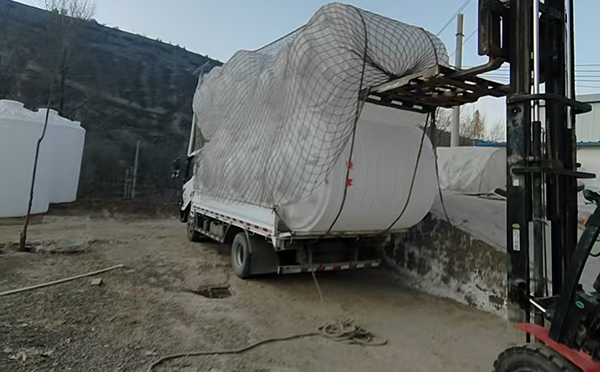 临夏塑料桶批量交付案例：满足多行业高标容器需求的一站式解决方案